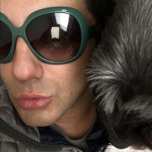 Meet your Posher, Ali